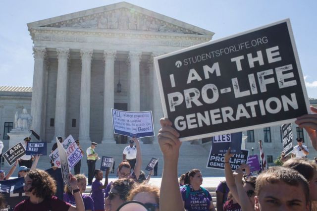 El derecho al aborto fue derogado en EEUU. ¡No hay nada irreversible!